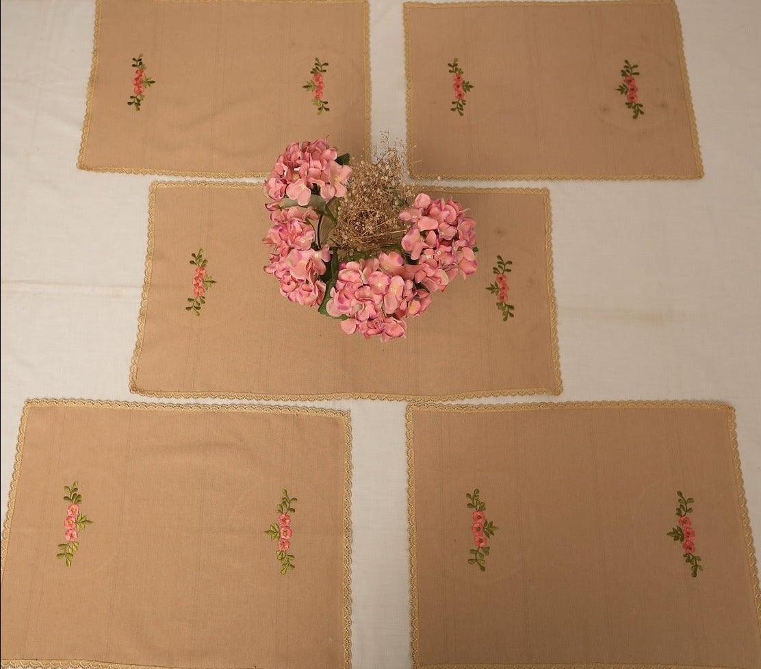 Set of 5 Beige and Pink Table Mats & 1 Runner with floral embroidery (Pre-order)