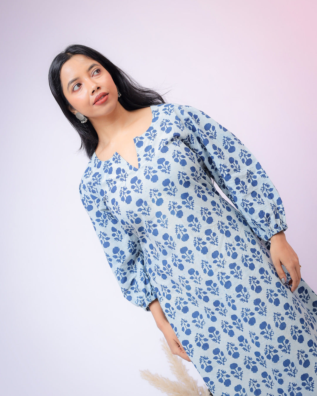 Indigo print Midi Dress with puffed sleeves