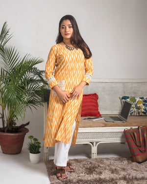 Mustard yellow Ikat Print Kurta with lace details