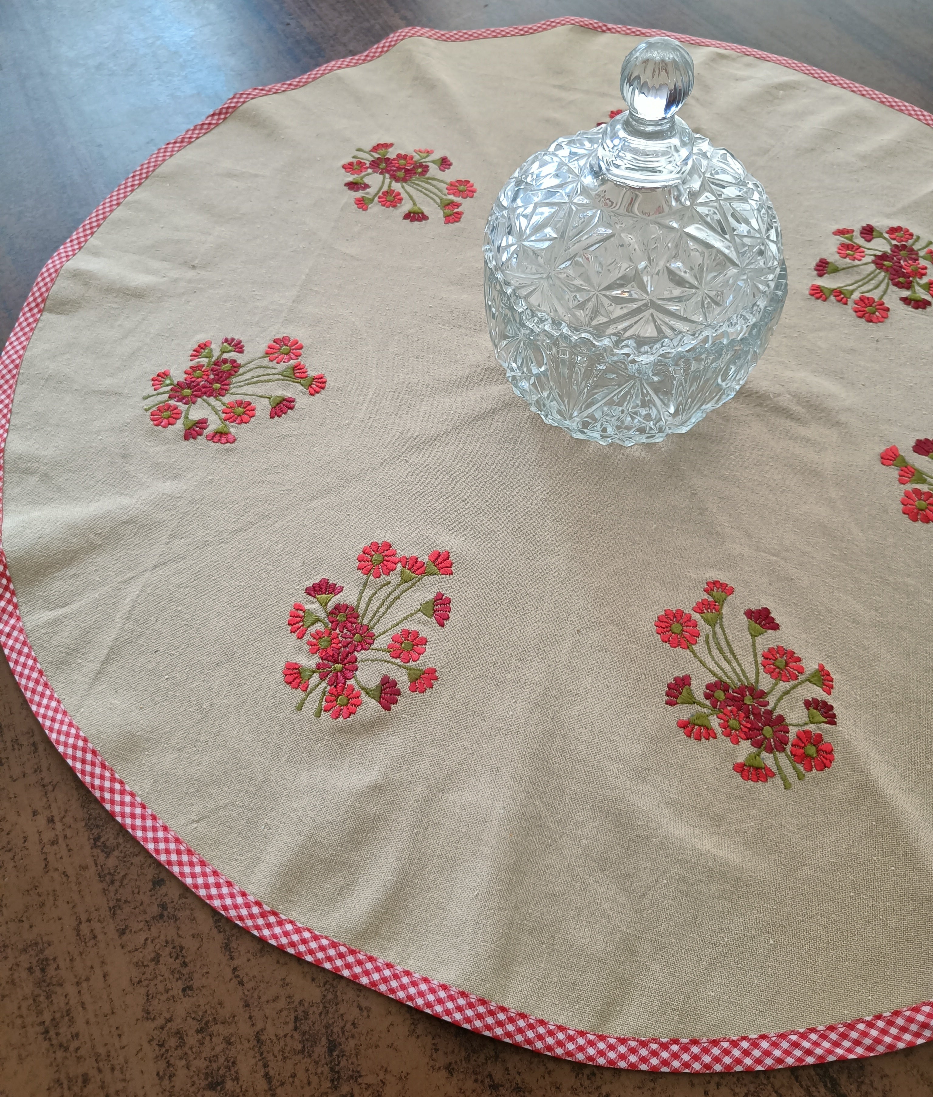 Red & Beige round tablecloth with floral embroidery (Pre-Order)