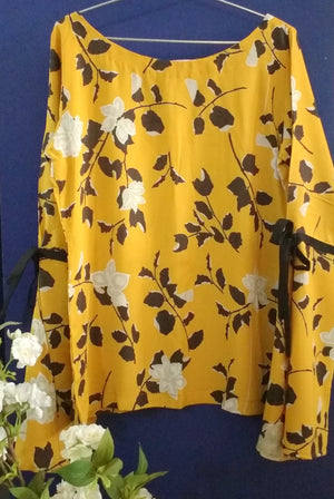 Printed Yellow Bell Sleeved Top