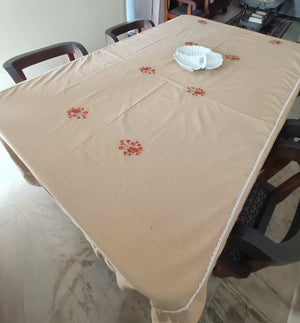 Beige Embroidered 8 seater table cloth with white lace details
