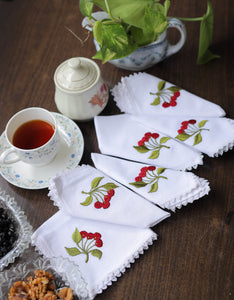 Set of 6- Embroidered White napkins with lace