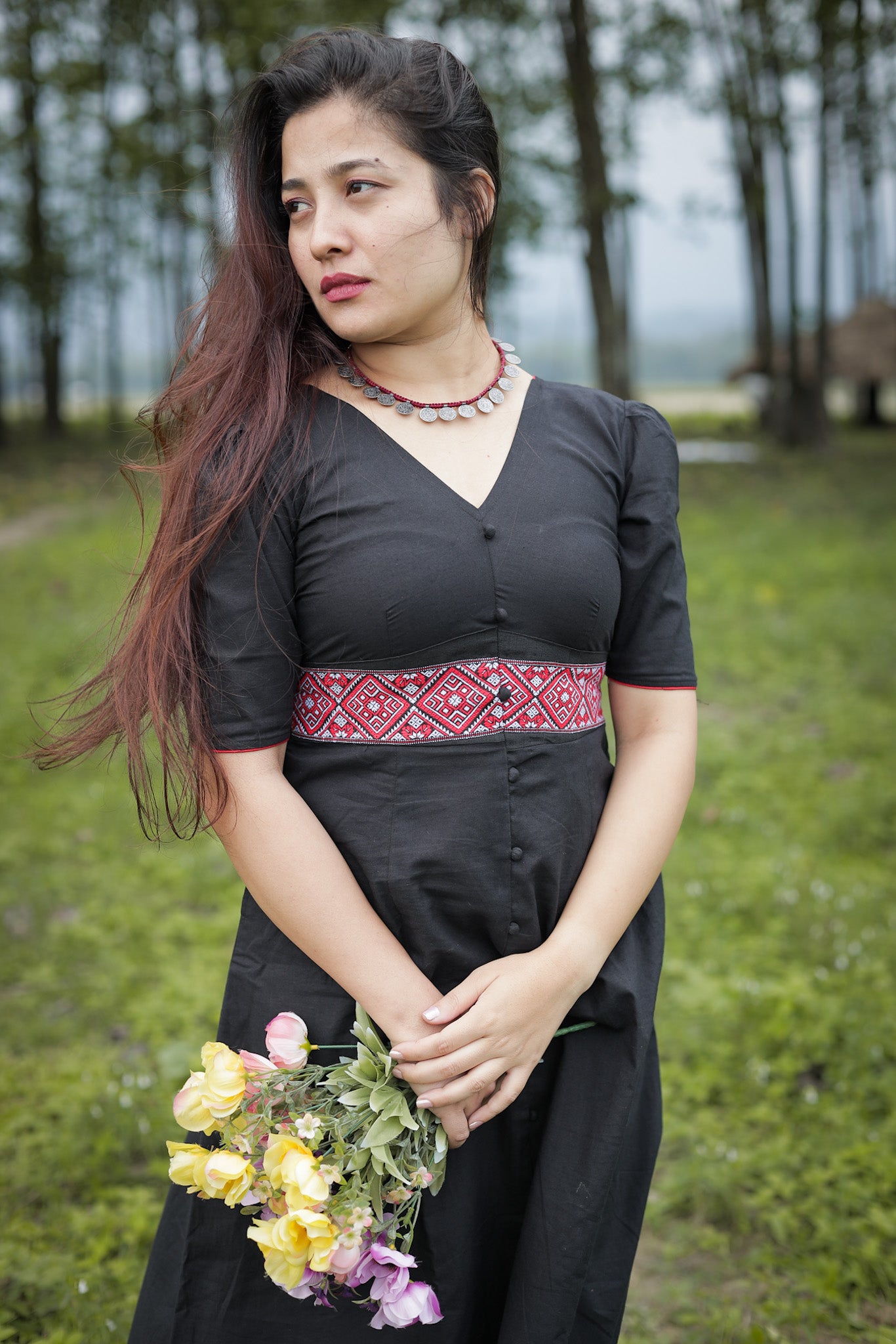 Black Cotton Dress with Red weave details. – Periwinkle Fashion